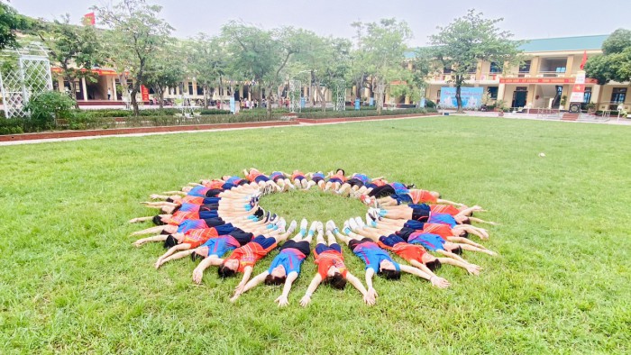 Hoạt đông ngoại khoá Chúc mừng ngày phụ nữ Việt Nam 20/10/2023