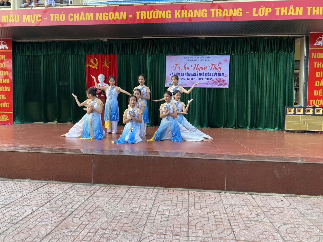 60c25bd7de9707c95e86