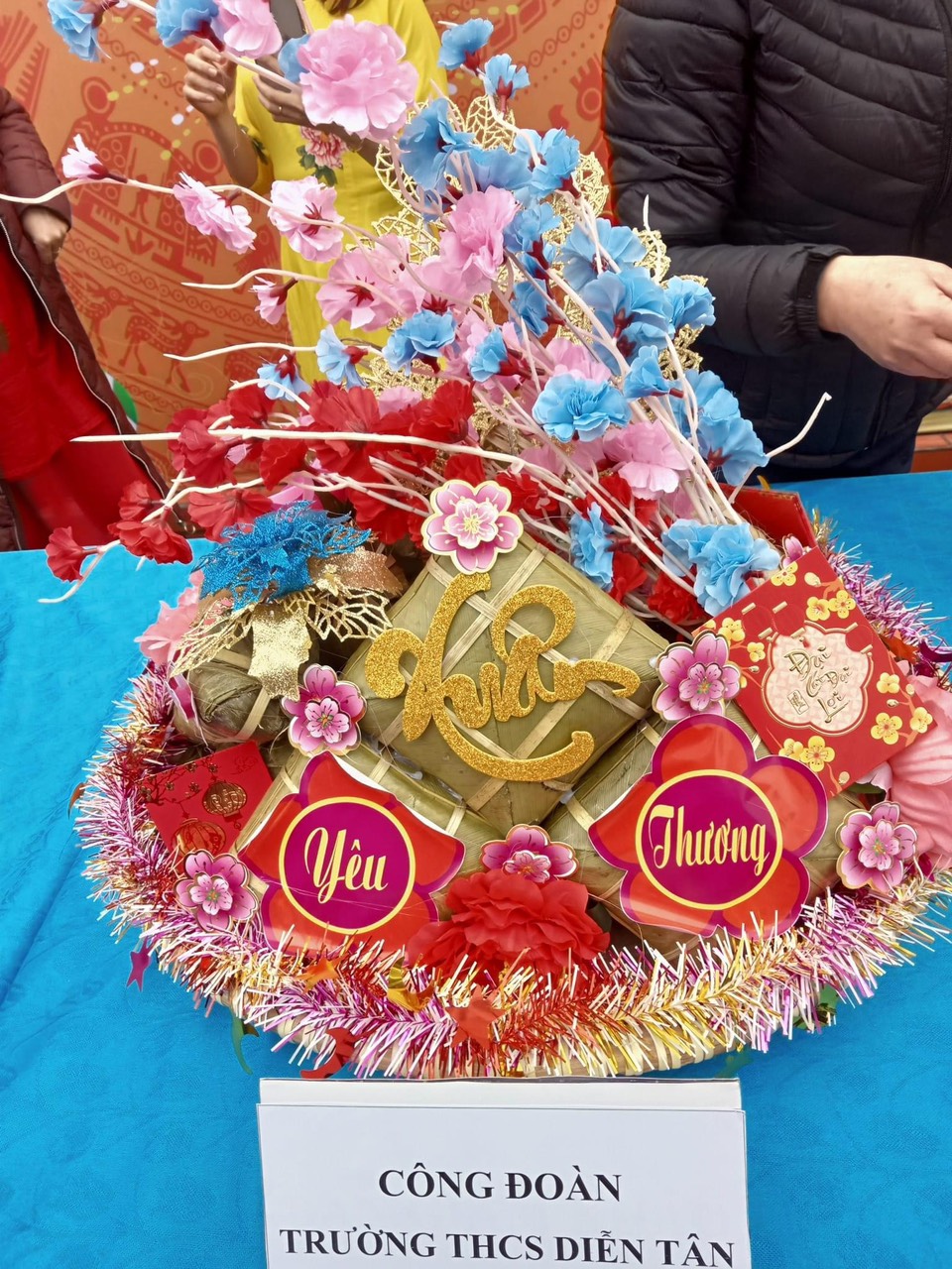 31b10902aee176bf2ff0