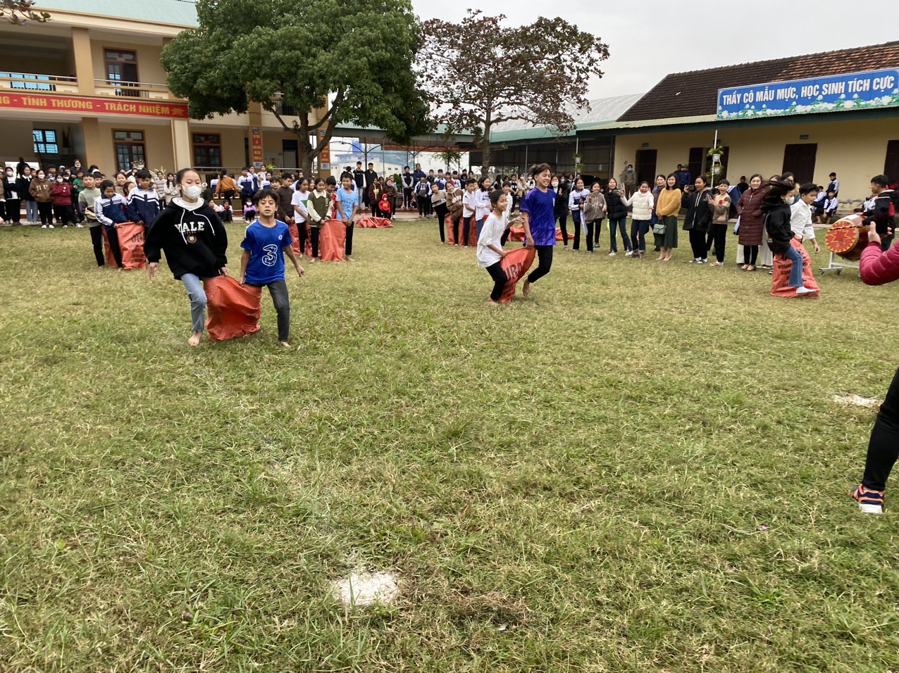 9889be5318b0c0ee99a1