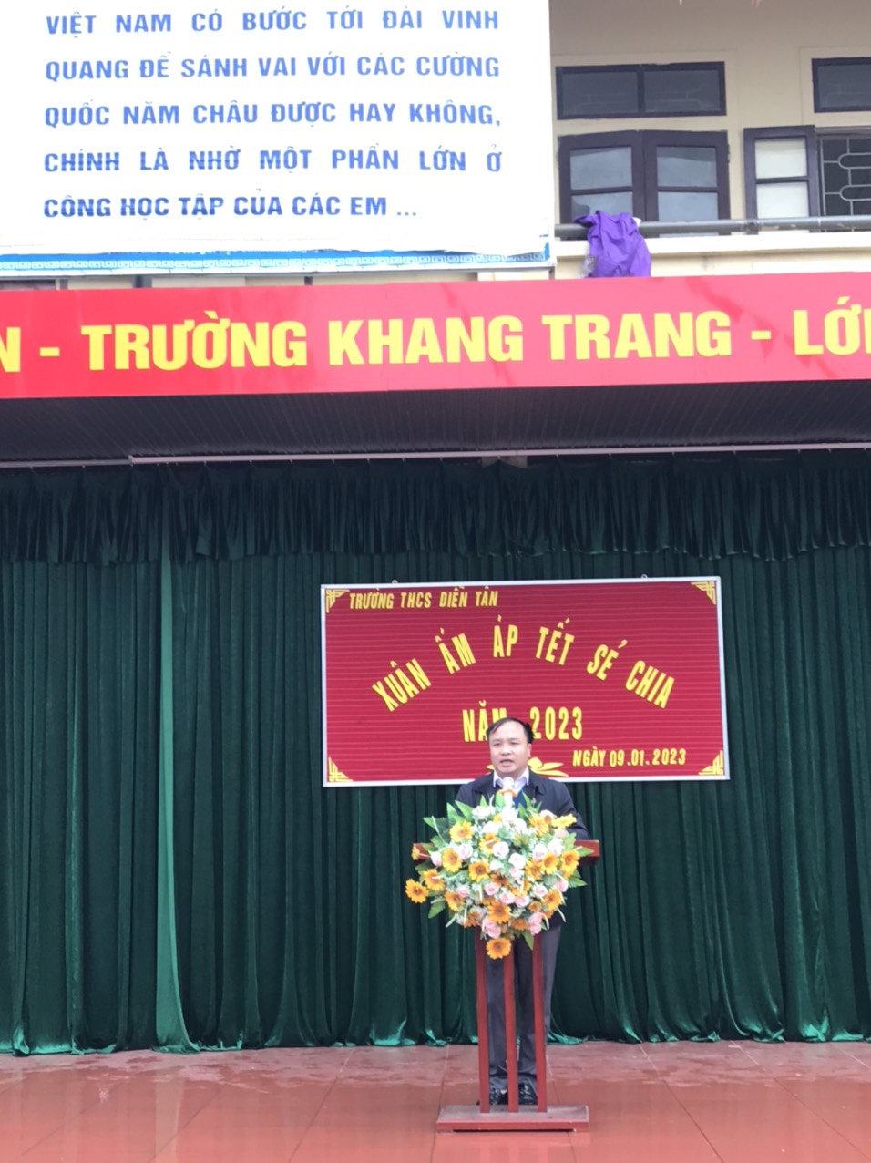 Xuân ấm áp - Tết sẻ chia