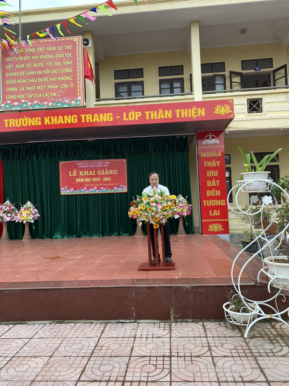 55436d20874852160b59