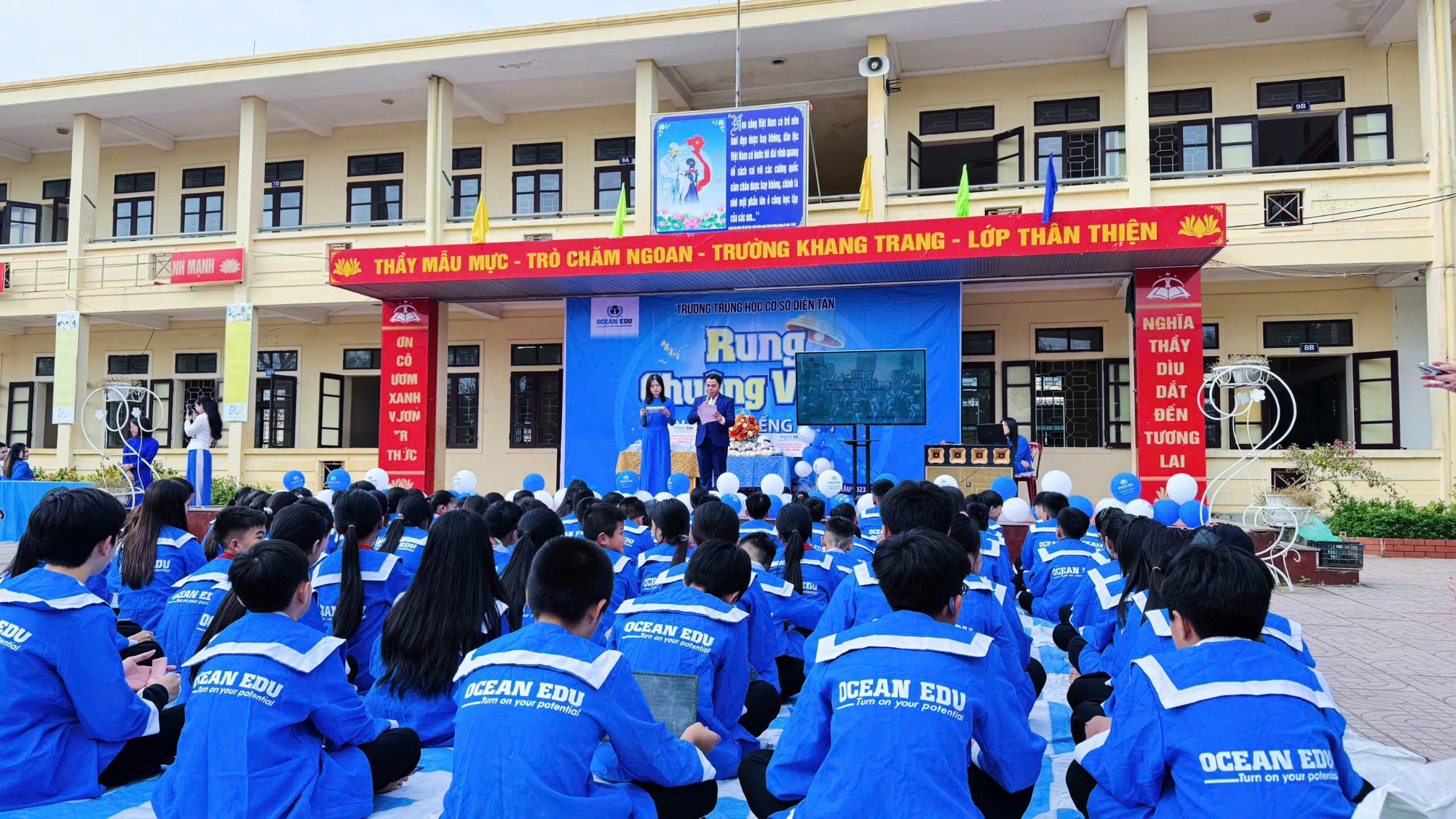 z7321722407676 118533b654095c48a35c17f5845a579a